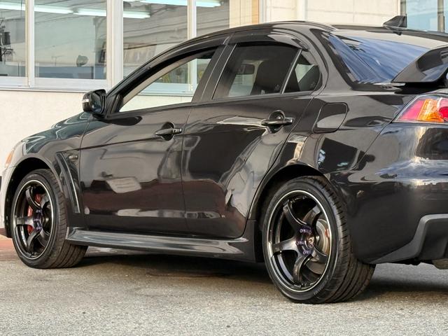 ★ブレンボブレーキ★ＨＫＳマフラー★純正ＲＥＣＡＲＯ★ツインクラッチＳＳＴ★ＣＡＲＢＩＮＧオイルキャッチタンク★クスコタワーバー★ＨＫＳ前置きインタークーラー★ＳＡＲＤ燃料レギュレーター★ナビ★ＥＴＣ