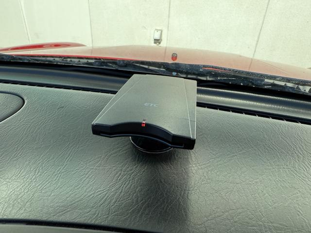 ミラジーノ ミニライトスペシャルターボ★５速マニュアル★禁煙車★後期★　★ターボモデル★５速マニュアル★禁煙車★後期モデル★メッキ架装★ミニライト純正アルミ★キーレスキー★ブラックウッドパネル★プロテインレザーシート★タイミングベルト１０８，０５５キロにて交換済み★（29枚目）