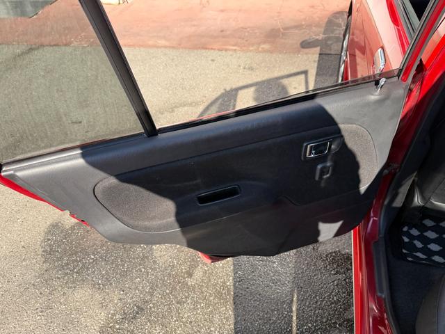 ミラジーノ ミニライトスペシャルターボ★５速マニュアル★禁煙車★後期★　★ターボモデル★５速マニュアル★禁煙車★後期モデル★メッキ架装★ミニライト純正アルミ★キーレスキー★ブラックウッドパネル★プロテインレザーシート★タイミングベルト１０８，０５５キロにて交換済み★（31枚目）