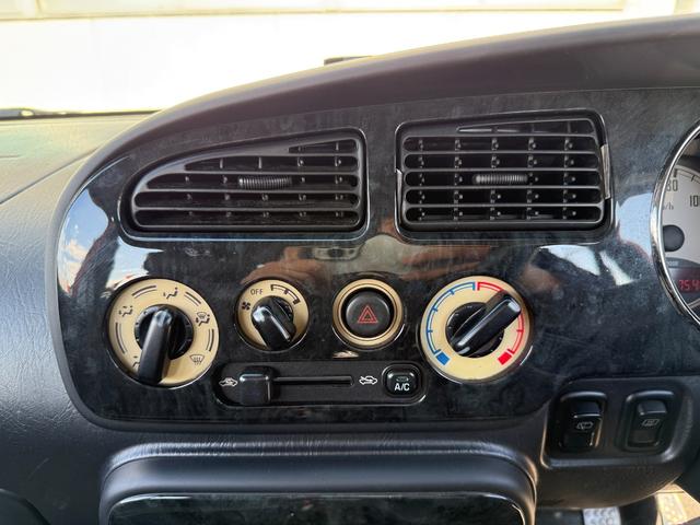 ミラジーノ ミニライトスペシャルターボ★５速マニュアル★禁煙車★後期★　★ターボモデル★５速マニュアル★禁煙車★後期モデル★メッキ架装★ミニライト純正アルミ★キーレスキー★ブラックウッドパネル★プロテインレザーシート★タイミングベルト１０８，０５５キロにて交換済み★（41枚目）