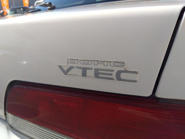プレリュード SiR★5速MT★サンルーフ★ハーフレザーシート★VTEC★ ★キーレス★純正アルミホイール★レッドインテリア★H22Aエンジン★革巻きステアリング★タイミングベルト交換済★サンルーフ★ハーフレザーシート★車検2年取得総額★CDコンポ★(13枚目)