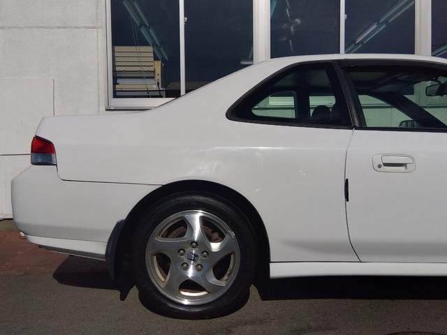 プレリュード SiR★5速MT★サンルーフ★ハーフレザーシート★VTEC★ ★キーレス★純正アルミホイール★レッドインテリア★H22Aエンジン★革巻きステアリング★タイミングベルト交換済★サンルーフ★ハーフレザーシート★車検2年取得総額★CDコンポ★(18枚目)