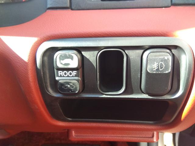 プレリュード SiR★5速MT★サンルーフ★ハーフレザーシート★VTEC★ ★キーレス★純正アルミホイール★レッドインテリア★H22Aエンジン★革巻きステアリング★タイミングベルト交換済★サンルーフ★ハーフレザーシート★車検2年取得総額★CDコンポ★(31枚目)