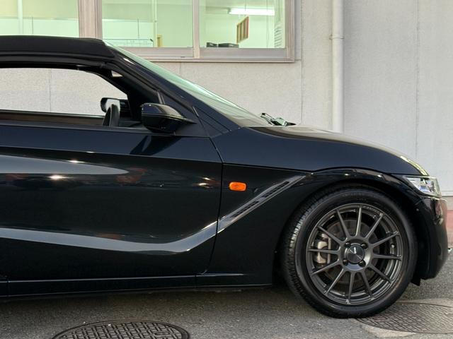 ターボ★センターディスプレイ★バックカメラ★アクティブリヤスポイラー★ＨＫＳ車高調★柿本改マフラー★スマートキー★ＬＥＤオートライト　ＥＴＣ★パドルシフト★ロールトップ★無限グリル★Ｂｌｕｅｔｏｏｔｈ