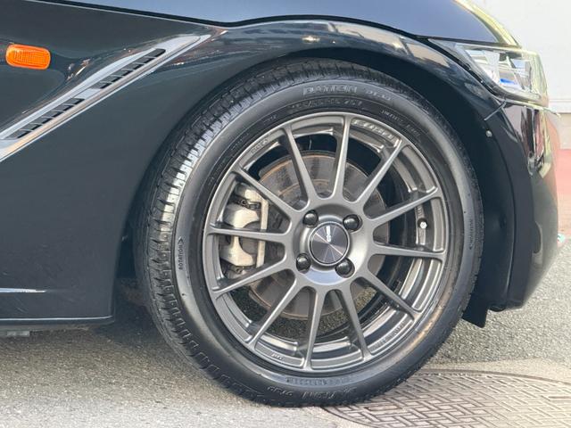 ターボ★センターディスプレイ★バックカメラ★アクティブリヤスポイラー★ＨＫＳ車高調★柿本改マフラー★スマートキー★ＬＥＤオートライト　ＥＴＣ★パドルシフト★ロールトップ★無限グリル★Ｂｌｕｅｔｏｏｔｈ