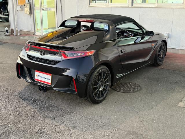 ターボ★センターディスプレイ★バックカメラ★アクティブリヤスポイラー★ＨＫＳ車高調★柿本改マフラー★スマートキー★ＬＥＤオートライト　ＥＴＣ★パドルシフト★ロールトップ★無限グリル★Ｂｌｕｅｔｏｏｔｈ