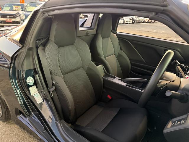 ターボ★センターディスプレイ★バックカメラ★アクティブリヤスポイラー★ＨＫＳ車高調★柿本改マフラー★スマートキー★ＬＥＤオートライト　ＥＴＣ★パドルシフト★ロールトップ★無限グリル★Ｂｌｕｅｔｏｏｔｈ