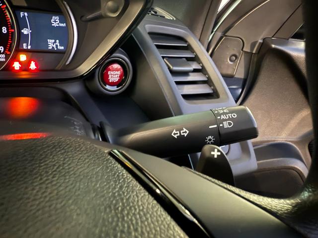 ターボ★センターディスプレイ★バックカメラ★アクティブリヤスポイラー★ＨＫＳ車高調★柿本改マフラー★スマートキー★ＬＥＤオートライト　ＥＴＣ★パドルシフト★ロールトップ★無限グリル★Ｂｌｕｅｔｏｏｔｈ