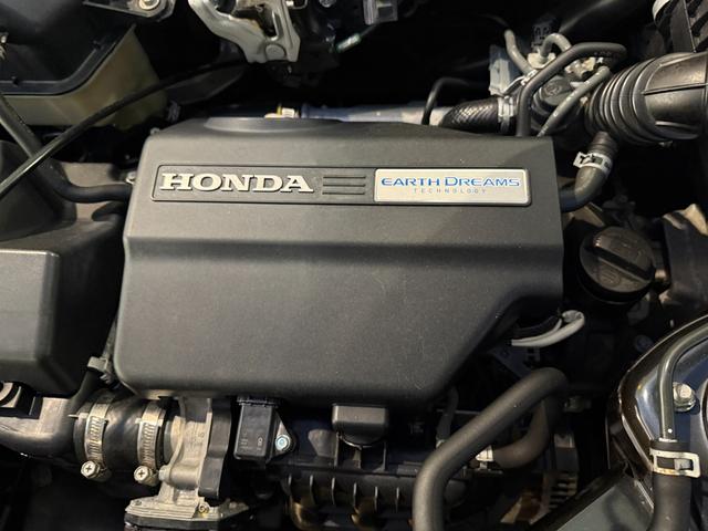 ターボ★センターディスプレイ★バックカメラ★アクティブリヤスポイラー★ＨＫＳ車高調★柿本改マフラー★スマートキー★ＬＥＤオートライト　ＥＴＣ★パドルシフト★ロールトップ★無限グリル★Ｂｌｕｅｔｏｏｔｈ