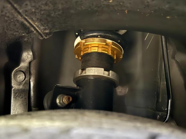 ターボ★センターディスプレイ★バックカメラ★アクティブリヤスポイラー★ＨＫＳ車高調★柿本改マフラー★スマートキー★ＬＥＤオートライト　ＥＴＣ★パドルシフト★ロールトップ★無限グリル★Ｂｌｕｅｔｏｏｔｈ