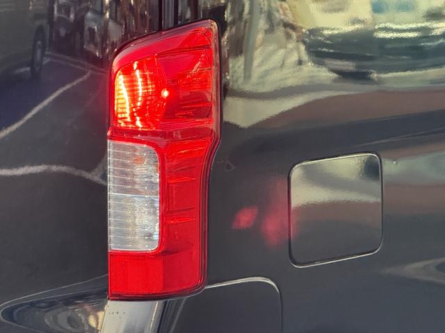 ＮＶ３５０キャラバンバン ロングＤＸターボ★４ＷＤ★ＥＸパック★純正ナビ★バックカメラ　★ディーゼルエンジン★ターボモデル★切り替え４ＷＤ★９人乗り★ワンオーナー★ロングボディ★スライドドア★キーレスキー★純正ＳＤナビ★フルセグ★ＣＤ★バックカメラ★ビルドインＥＴＣ★エアコン★（33枚目）