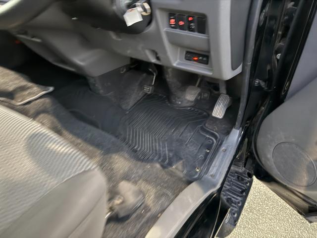ＮＶ３５０キャラバンバン ロングＤＸターボ★４ＷＤ★ＥＸパック★純正ナビ★バックカメラ　★ディーゼルエンジン★ターボモデル★切り替え４ＷＤ★９人乗り★ワンオーナー★ロングボディ★スライドドア★キーレスキー★純正ＳＤナビ★フルセグ★ＣＤ★バックカメラ★ビルドインＥＴＣ★エアコン★（44枚目）