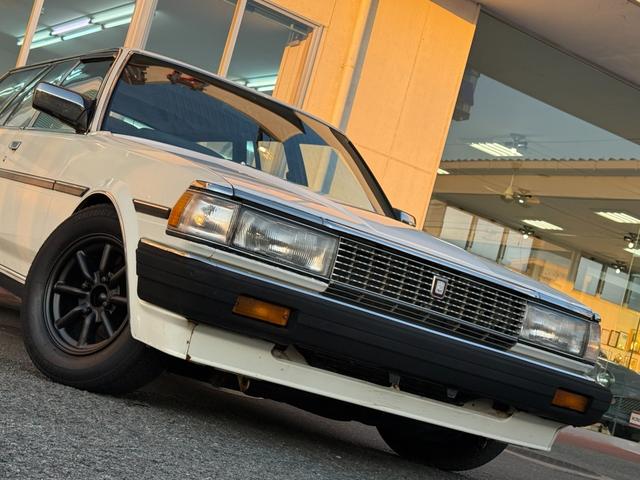 マークIIワゴン LG★RSワタナベ8スポークアルミ★実走行3.0万km★ ★エアコン★パワステ★純正フロアーマット★カスタムベースにオススメ★マットブラックバンパー★1G-EUエンジン直列6気筒130馬力★初期モデル★RSワタナベエイトスポークアルミ★走行30109km★(18枚目)