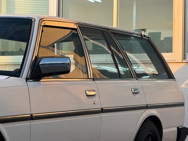 マークIIワゴン LG★RSワタナベ8スポークアルミ★実走行3.0万km★ ★エアコン★パワステ★純正フロアーマット★カスタムベースにオススメ★マットブラックバンパー★1G-EUエンジン直列6気筒130馬力★初期モデル★RSワタナベエイトスポークアルミ★走行30109km★(21枚目)