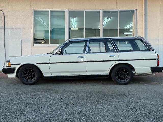 マークIIワゴン LG★RSワタナベ8スポークアルミ★実走行3.0万km★ ★エアコン★パワステ★純正フロアーマット★カスタムベースにオススメ★マットブラックバンパー★1G-EUエンジン直列6気筒130馬力★初期モデル★RSワタナベエイトスポークアルミ★走行30109km★(23枚目)