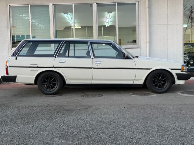 マークIIワゴン LG★RSワタナベ8スポークアルミ★実走行3.0万km★ ★エアコン★パワステ★純正フロアーマット★カスタムベースにオススメ★マットブラックバンパー★1G-EUエンジン直列6気筒130馬力★初期モデル★RSワタナベエイトスポークアルミ★走行30109km★(28枚目)