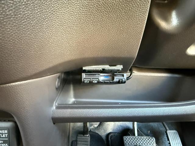 Ｎ－ＯＮＥ スタンダード★ＳＤナビ★フルセグ★バックカメラ★ドラレコ★　イクリプスＳＤナビ　フルセグＴＶ　バックカメラ　Ｂｌｕｅｔｏｏｔｈオーディオ　スマートキー　プッシュスタート　ＥＴＣ　ドラレコ　運転席アームレスト　トラクションコントロール　ＥＣＯＮ（64枚目）