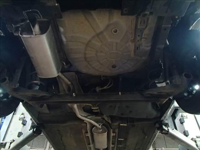 マーチ ハービー仕様★新品ホワイトレタータイヤ★メッキホイールカバー　カロッェリアナビ★地デジＴＶ★ＥＴＣ★スマートキー★プッシュスタート★ハービー仕様★新品ホワイトレタータイヤ★メッキホイールカバー★丸目ヘッドライト★メッキバンパーガード★ＥＴＣ★ウッドパネル★（40枚目）