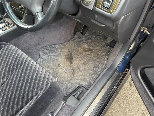 マークII ツアラーＶ★純正フルエアロ★ターボ★ＴＥＩＮ車高調★修復歴無　★ＢＮスポーツワイドフェンダー★純正エアロパーツ★ＨＩＤライト★ＴＥＩＮ車高調★カーボン調パネル★キーレスキー★ＶＶＴ－Ｉエンジン１ＪＺ－ＧＴＥ★純正アルミホイール★ノーマルルック★オークション評価４（49枚目）