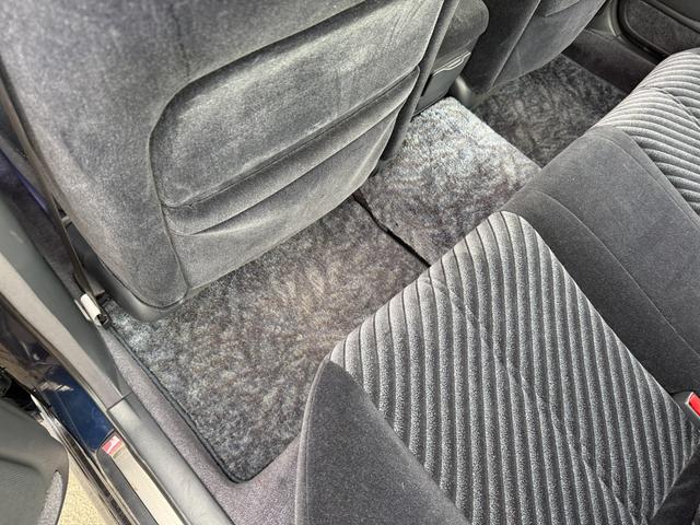 マークII ツアラーＶ★純正フルエアロ★ターボ★ＴＥＩＮ車高調★修復歴無　★ＢＮスポーツワイドフェンダー★純正エアロパーツ★ＨＩＤライト★ＴＥＩＮ車高調★カーボン調パネル★キーレスキー★ＶＶＴ－Ｉエンジン１ＪＺ－ＧＴＥ★純正アルミホイール★ノーマルルック★オークション評価４（60枚目）