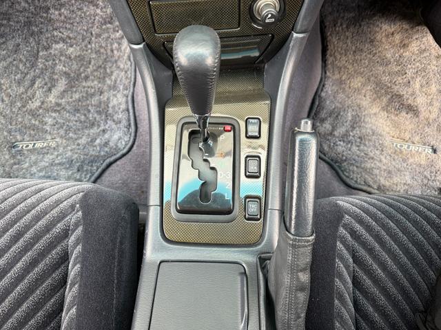 マークII ツアラーＶ★純正フルエアロ★ターボ★ＴＥＩＮ車高調★修復歴無　★ＢＮスポーツワイドフェンダー★純正エアロパーツ★ＨＩＤライト★ＴＥＩＮ車高調★カーボン調パネル★キーレスキー★ＶＶＴ－Ｉエンジン１ＪＺ－ＧＴＥ★純正アルミホイール★ノーマルルック★オークション評価４（71枚目）