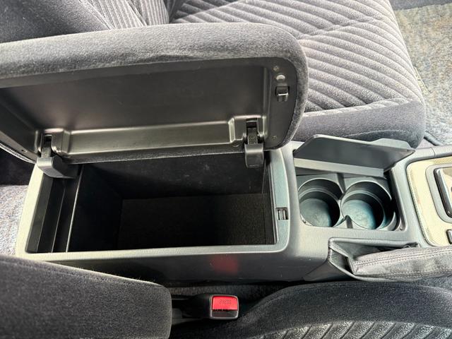 マークII ツアラーＶ★純正フルエアロ★ターボ★ＴＥＩＮ車高調★修復歴無　★ＢＮスポーツワイドフェンダー★純正エアロパーツ★ＨＩＤライト★ＴＥＩＮ車高調★カーボン調パネル★キーレスキー★ＶＶＴ－Ｉエンジン１ＪＺ－ＧＴＥ★純正アルミホイール★ノーマルルック★オークション評価４（72枚目）