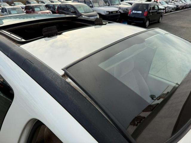 エスティマ ホワイトパールセレクション★スーパーチャージャー★４ＷＤ★　ツインムーンルーフ　社外フルエアロ＆ドアパネル　ＫＹＢショック　禁煙車　ＥＴＣ　バックカメラ　リヤヒーター　ＰＲＡＶＡアルミホイール　イージークロージャードア　キーレスキー　走行５．９万ｋｍ修復歴無（63枚目）
