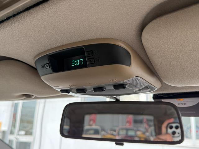 エスティマ ホワイトパールセレクション★スーパーチャージャー★４ＷＤ★　ツインムーンルーフ　社外フルエアロ＆ドアパネル　ＫＹＢショック　禁煙車　ＥＴＣ　バックカメラ　リヤヒーター　ＰＲＡＶＡアルミホイール　イージークロージャードア　キーレスキー　走行５．９万ｋｍ修復歴無（76枚目）