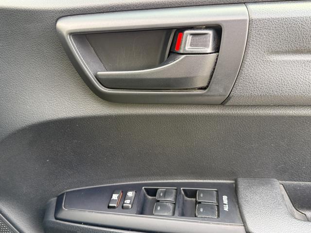 リューギワゴン １５ＳＴ★ワンオーナー車★ＳＤナビ★フルセグ★ＥＴＣ★　前後ドラレコ　丸目ＬＥＤヘッドライト　レーンディパーチャーアラート　プリクラッシュセーフティ　Ｂｌｕｅｔｏｏｔｈオーディオ　メッキグリル　アイドリングストップ　専用マット　ルーフスポイラー　ＥＴＣ（75枚目）