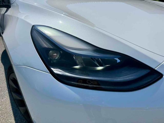 モデルＹ ＲＷＤ　ＥＴＣ　バックカメラ　サイドカメラ　クリアランスソナー　オートクルーズコントロール　レーンアシスト　衝突被害軽減システム　サンルーフ　ナビ　ＴＶ　ＬＥＤヘッドランプ　電動リアゲート　アルミホイール（23枚目）