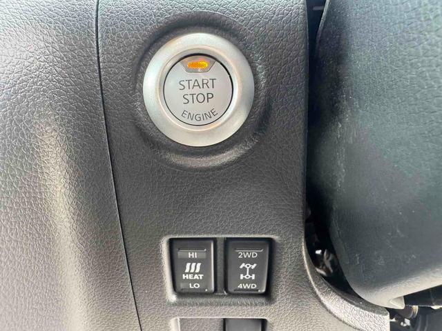 キャラバン 　４ＷＤ　ビルトインＥＴＣ　アラウンドビューモニター　ブラックレザーシート　クリアランスソナー　両側スライドドア　純正ディスプレイオーディオ　ＬＥＤヘッドランプ　純正１５インチアルミホイール　ＥＳＣ（23枚目）