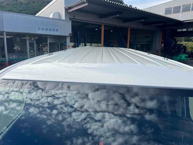 キャラバン 　４ＷＤ　ビルトインＥＴＣ　アラウンドビューモニター　ブラックレザーシート　クリアランスソナー　両側スライドドア　純正ディスプレイオーディオ　ＬＥＤヘッドランプ　純正１５インチアルミホイール　ＥＳＣ（32枚目）