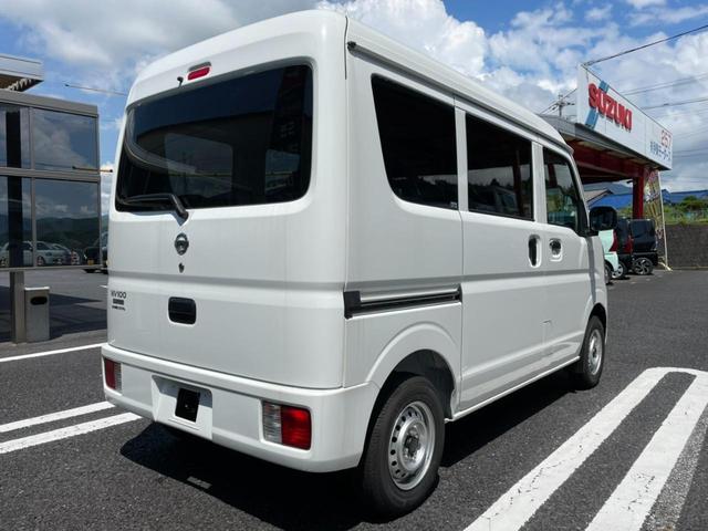 DX 5AGS・4WD・最新型・エブリィOEM・前パワーウインドウ・エアコン・パワステ・USB-TYPE-C・オーバーヘッドシェルフ・Pガラス・セカンド発進・届出済未使用車(12枚目)