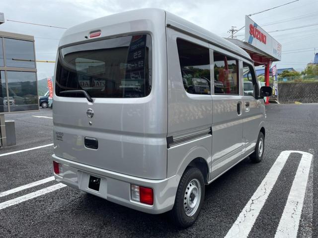 DX ハイルーフ・5AGS車・キーレス・スモークガラス・エアコン・パワステ・届出済未使用(12枚目)