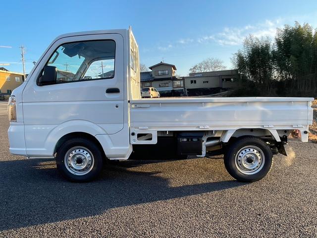 4WD・4AT・エアコン・パワステ・衝突被害軽減ブレーキ・両席エアバッグ・オートライト・オートハイビーム・アイドリングストップ・届出済未使用車(8枚目)