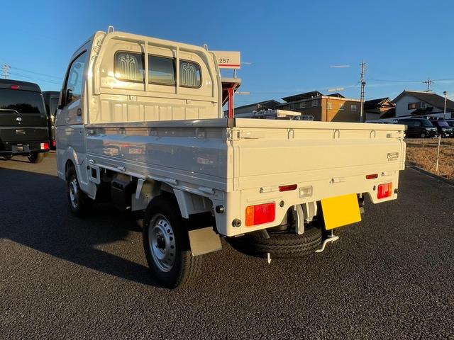 4WD・4AT・エアコン・パワステ・衝突被害軽減ブレーキ・両席エアバッグ・オートライト・オートハイビーム・アイドリングストップ・届出済未使用車(9枚目)