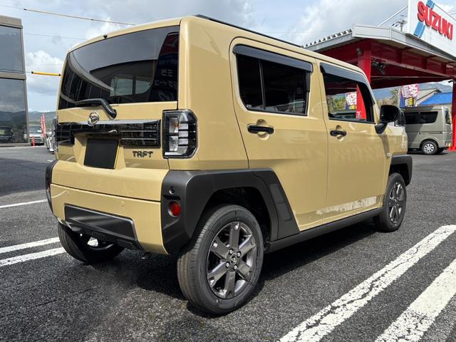 タフト Ｇ　ダーククロムベンチャー　軽ＳＵＶ・届出済未使用車・ガラスルーフ・ルーフレール・シートヒーター・スマートアシスト・スマートキー・電動パーキング・バックカメラ・ＵＳＢソケット・ＬＥＤヘッドライト・フォグ・純正アルミ（19枚目）