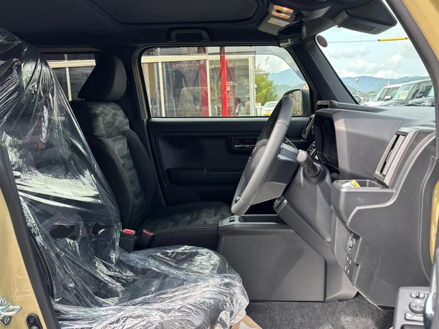 タフト Ｇ　ダーククロムベンチャー　軽ＳＵＶ・届出済未使用車・ガラスルーフ・ルーフレール・シートヒーター・スマートアシスト・スマートキー・電動パーキング・バックカメラ・ＵＳＢソケット・ＬＥＤヘッドライト・フォグ・純正アルミ（22枚目）