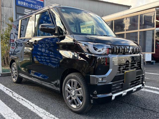 デリカミニ Ｔ　プレミアム　４ＷＤ・届出済未使用車・ターボ・両側パワースライド・マイパイロット・スマートキー・ＬＥＤ・フォグ・シートヒーター・デジタルルームミラー・衝突被害軽減ブレーキ・サーキュレーター・シートバックテーブル（10枚目）