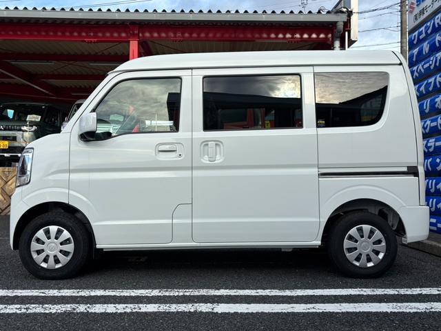 ＮＶ１００クリッパーバン ＧＸ　ハイルーフ・４ＷＤ・５ＭＴ・届出済未使用車・現行型・エブリィＯＥＭ・ジョイン相当・ＬＥＤヘッド・衝突被害軽減ブレーキ・コーナーセンサー・オートライト・オートマチックハイビーム・ＵＳＢソケット（18枚目）