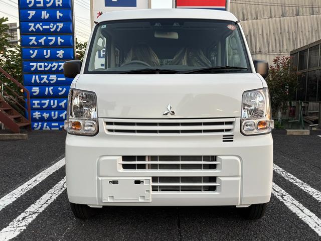 ミニキャブバン Ｍ　届出済未使用車・ＣＶＴ・エブリィＯＥＭ・４ＷＤ・ＰＡリミテッド・衝突被害軽減ブレーキ・軽バン・コーナーセンサー・オートライト・オートマチックハイビーム・ＵＳＢソケット・ＡＭ／ＦＭラジオ・フルフラット（68枚目）
