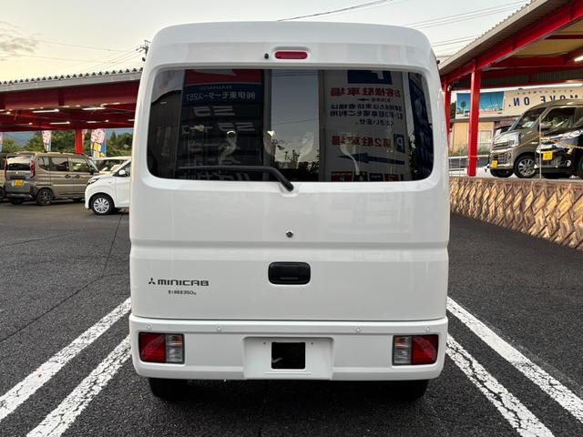 ミニキャブバン Ｍ　届出済未使用車・ＣＶＴ・エブリィＯＥＭ・４ＷＤ・ＰＡリミテッド・衝突被害軽減ブレーキ・軽バン・コーナーセンサー・オートライト・オートマチックハイビーム・ＵＳＢソケット・ＡＭ／ＦＭラジオ・フルフラット（72枚目）