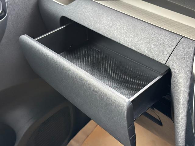 デリカミニ Ｔ　プレミアム　４ＷＤ・届出済未使用車・ターボ・両側パワースライド・マイパイロット・スマートキー・ＬＥＤ・フォグ・シートヒーター・デジタルルームミラー・衝突被害軽減ブレーキ・サーキュレーター・シートバックテーブル（58枚目）