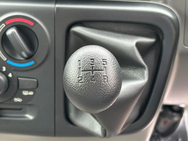 エブリイ ジョイン　ハイルーフ・４ＷＤ・５ＭＴ・届出済未使用車・現行型・ＬＥＤヘッド・シートヒーター・リアヒーター・セーフティサポート・衝突被害軽減・キーレス・パワーウインドウ・ＵＳＢソケット（43枚目）