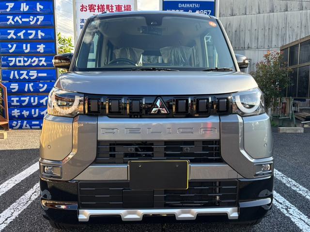 デリカミニ G プレミアム 両側電動スライド・4WD・届出済未使用車・マイパイロット・マルチアラウンドモニター・スマートキー・LED・ステアリングヒーター・シートヒーター・デジタルミラー・サーキュレーター・シートバックテーブル(10枚目)