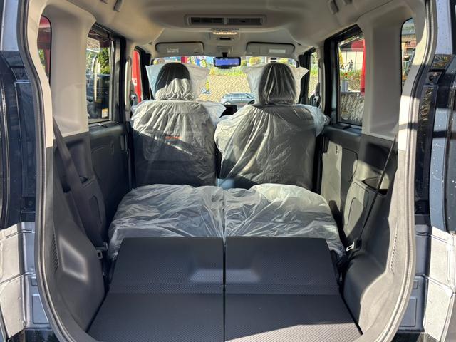デリカミニ G プレミアム 両側電動スライド・4WD・届出済未使用車・マイパイロット・マルチアラウンドモニター・スマートキー・LED・ステアリングヒーター・シートヒーター・デジタルミラー・サーキュレーター・シートバックテーブル(32枚目)