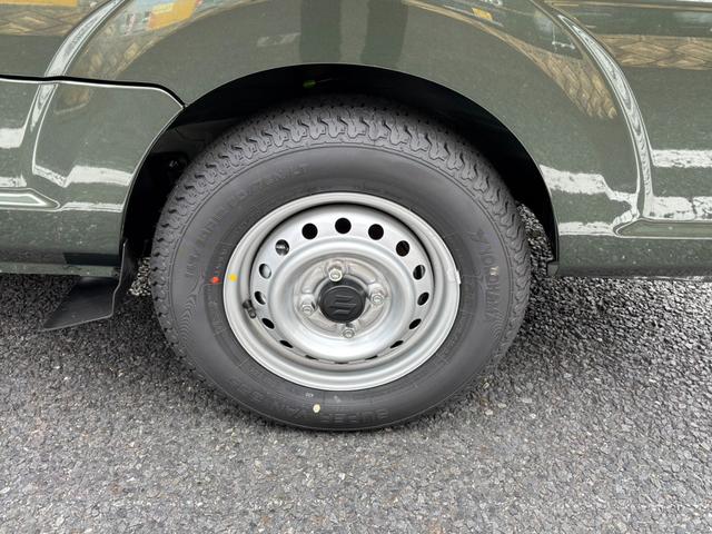 キャリイトラック ＫＣエアコン・パワステ　５ＭＴ・セーフティ・４ＷＤ・届出済未使用車・衝突被害軽減ブレーキ・キーレス・パワーウインドウ・７型・アイドリングストップ・オートライト・オートハイビーム・リアパーキングセンサー（28枚目）