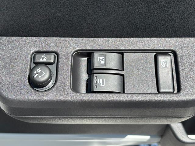 ハイゼットトラック ジャンボエクストラ　ＣＶＴ・４ＷＤ・届出済未使用車・ＬＥＤヘッド・フォグ・パワーウインドウ・荷台作業灯・スマートキー・衝突被害軽減・エアコン・パワステ・オーバーヘッドシェルフ・コーナーセンサー・アイドリングストップ（35枚目）