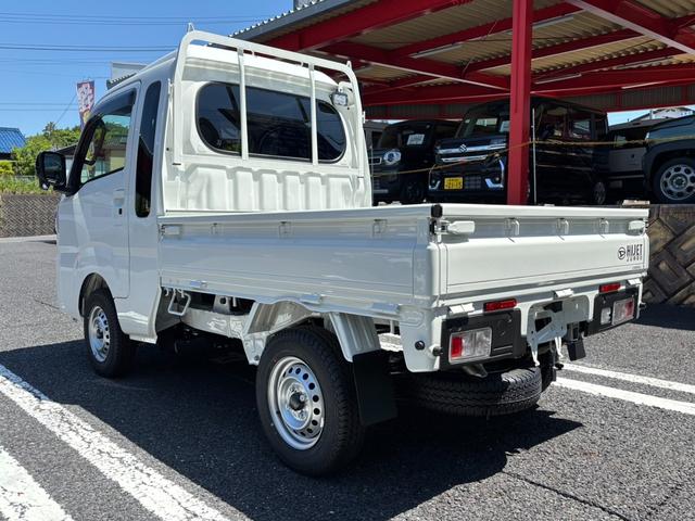 ハイゼットトラック ジャンボエクストラ　ＣＶＴ・４ＷＤ・届出済未使用車・ＬＥＤヘッド・フォグ・パワーウインドウ・荷台作業灯・スマートキー・衝突被害軽減・エアコン・パワステ・オーバーヘッドシェルフ・コーナーセンサー・アイドリングストップ（66枚目）
