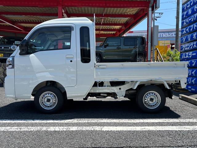 ハイゼットトラック ジャンボエクストラ　ＣＶＴ・４ＷＤ・届出済未使用車・ＬＥＤヘッド・フォグ・パワーウインドウ・荷台作業灯・スマートキー・衝突被害軽減・エアコン・パワステ・オーバーヘッドシェルフ・コーナーセンサー・アイドリングストップ（67枚目）